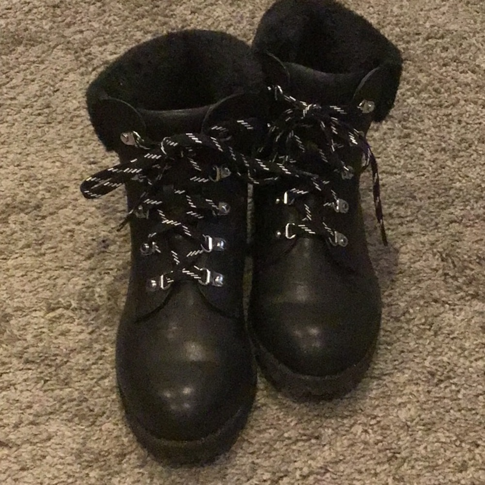 Loft Black lace up boots size 9